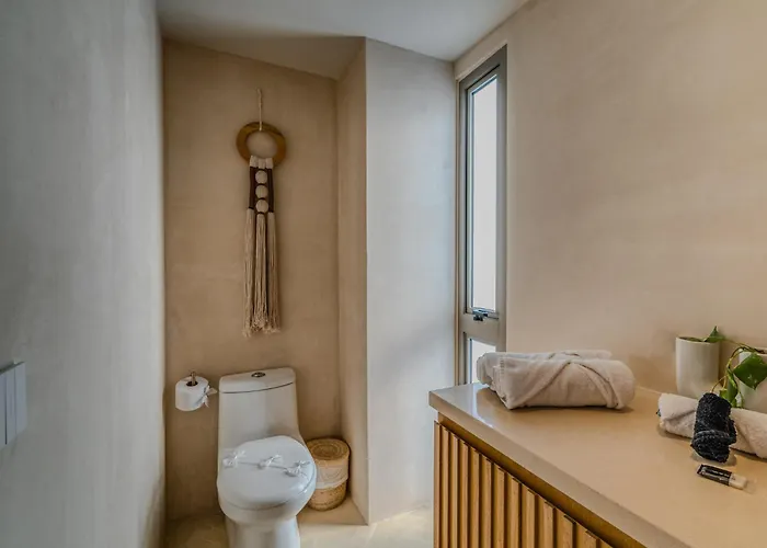 Apartment Heavenly 3br Ph W Private Pool, Gym, Yoga Class