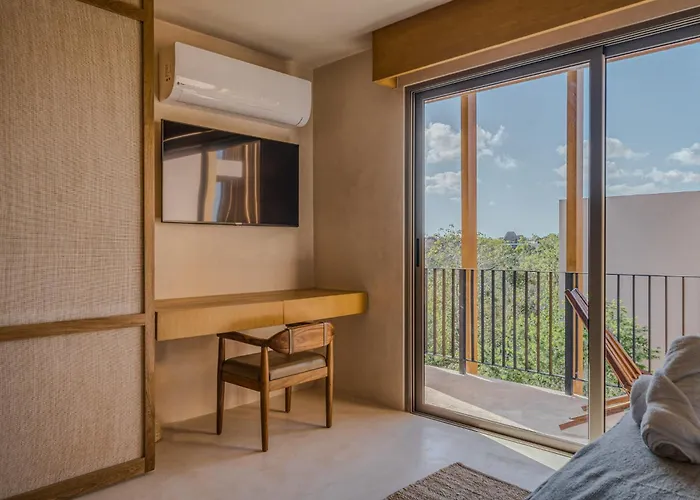 Heavenly 3br Ph W Private Pool, Gym, Yoga Class Apartment *